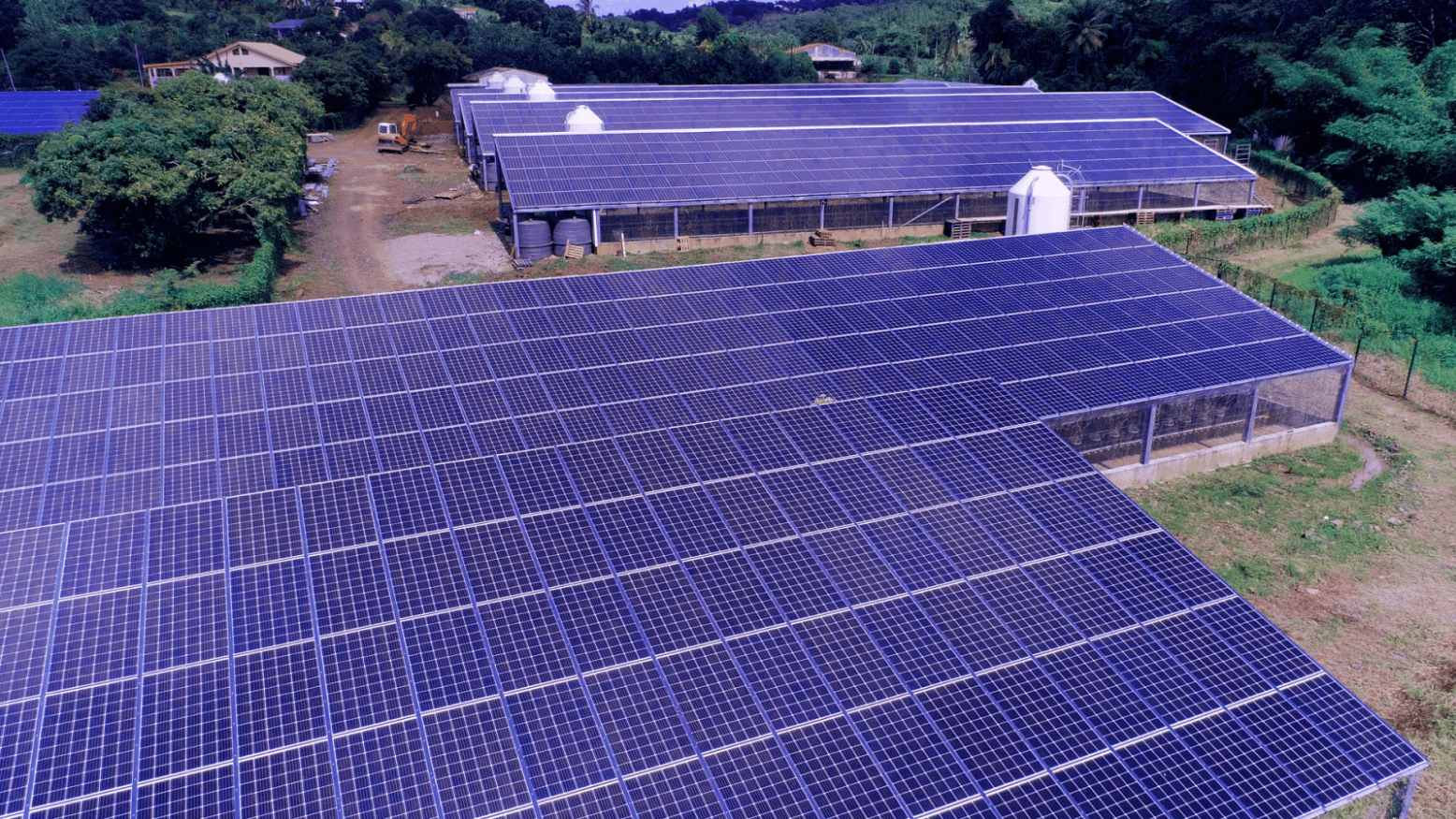 Les Avantages D Un Hangar Photovolta Que Apex Energies