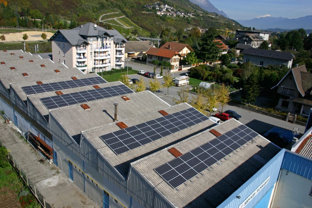 Ateliers municipaux de Montmélian, toiture photovoltaique, Apex Energies