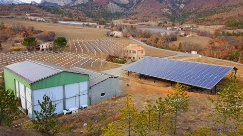 Installation solaire sur toiture photovoltaïque